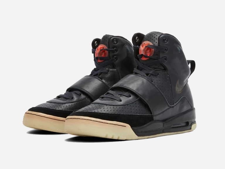Grammy worn yeezy auction photo 2
