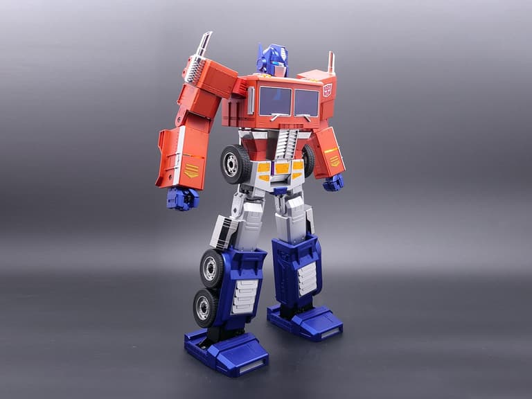 Hasrbo robotic optimus prime 9