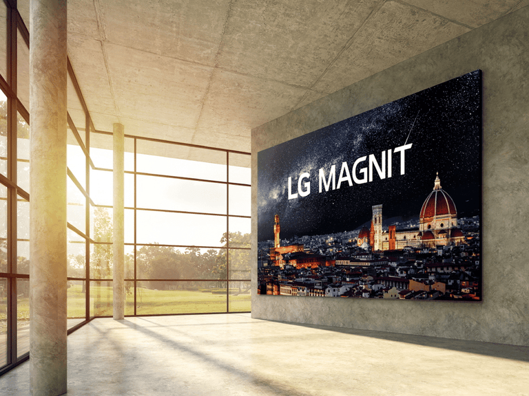 Lg magnit 272 inch tv 2