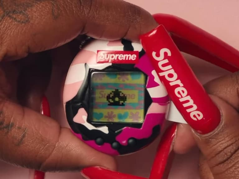 Supreme tamagotchi feature