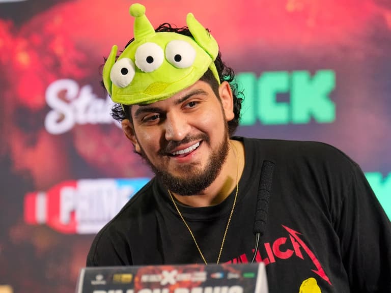 Dillon Danis at pre-fight press conference Logan Paul