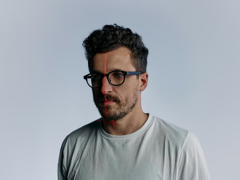 Best short curly hairstyles for men