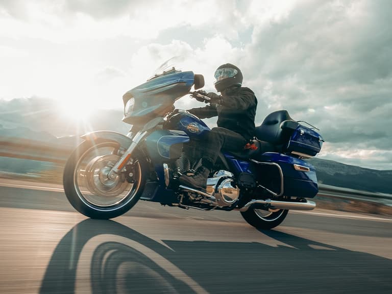 2025 harley davidson street glide ultra