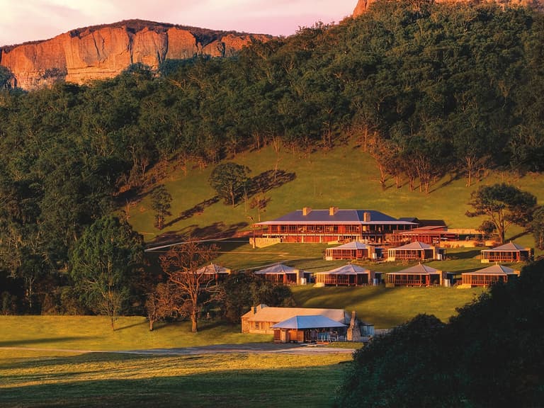 Emirates wolgan valley a ritz carlton lodge 6