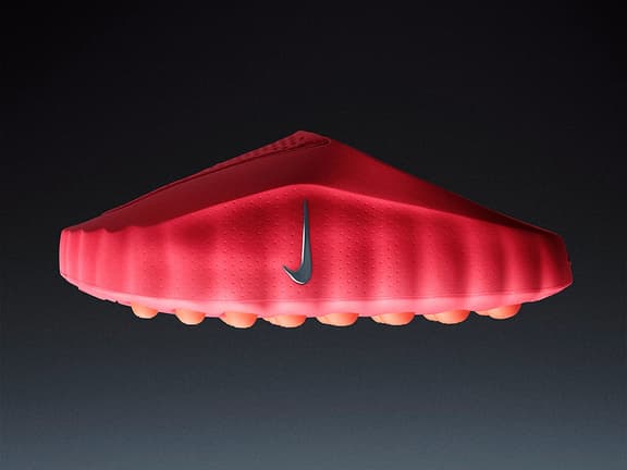 Nike mind 001 in red