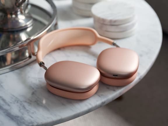 Airpods max 2 on table