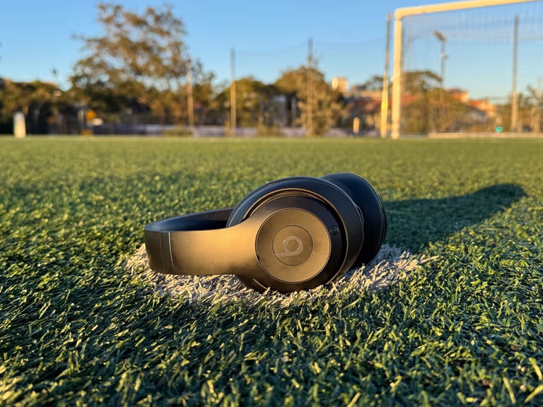 Beats studio pro headphones review 14