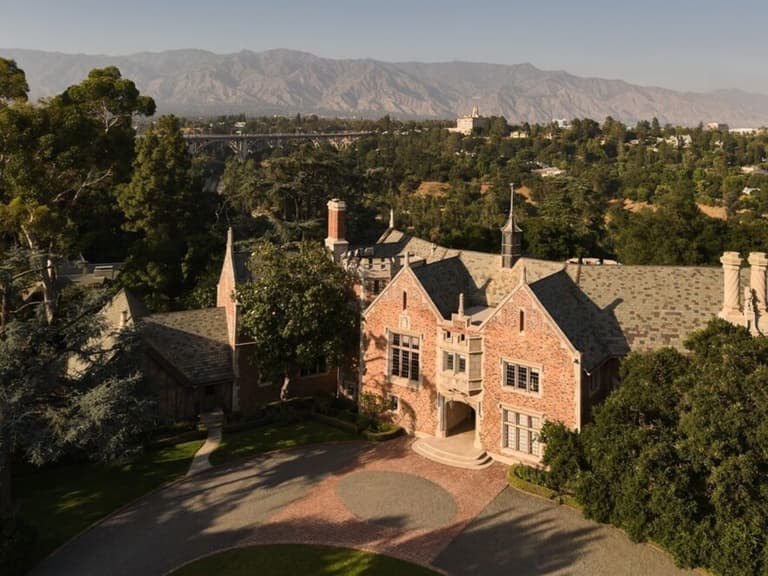 Batman wayne manor pasdena for sale 1