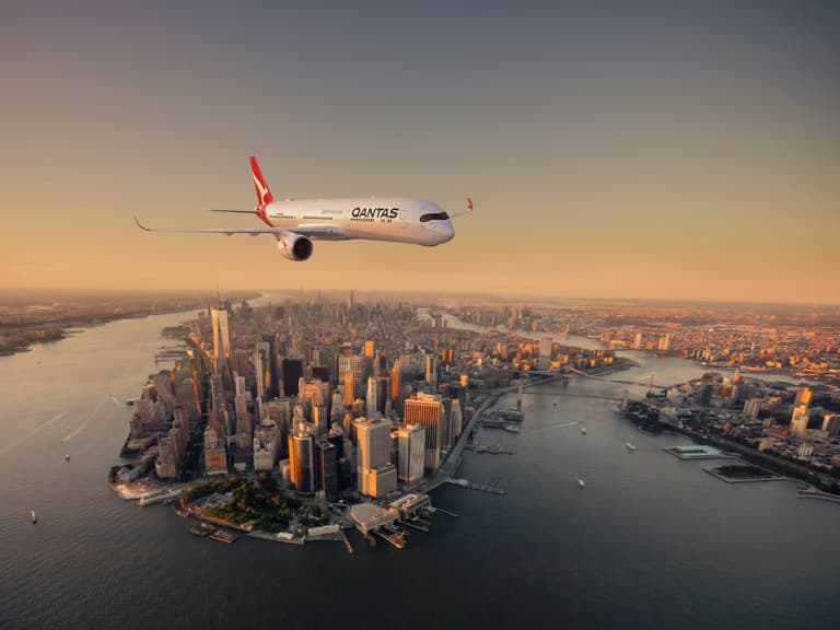 A350 1000ulr qantas project sunrise new york flyover