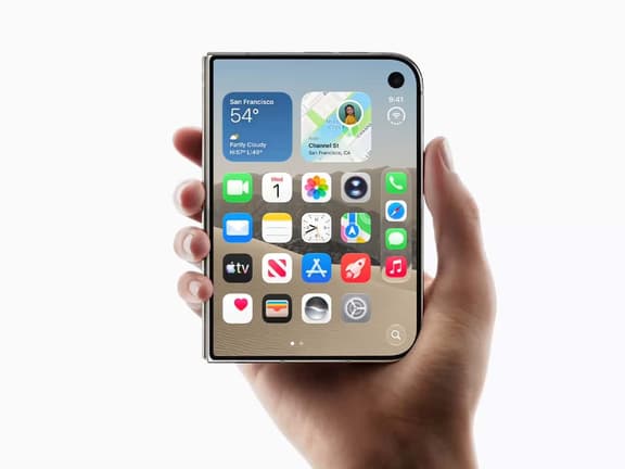 Iphone duo in hand