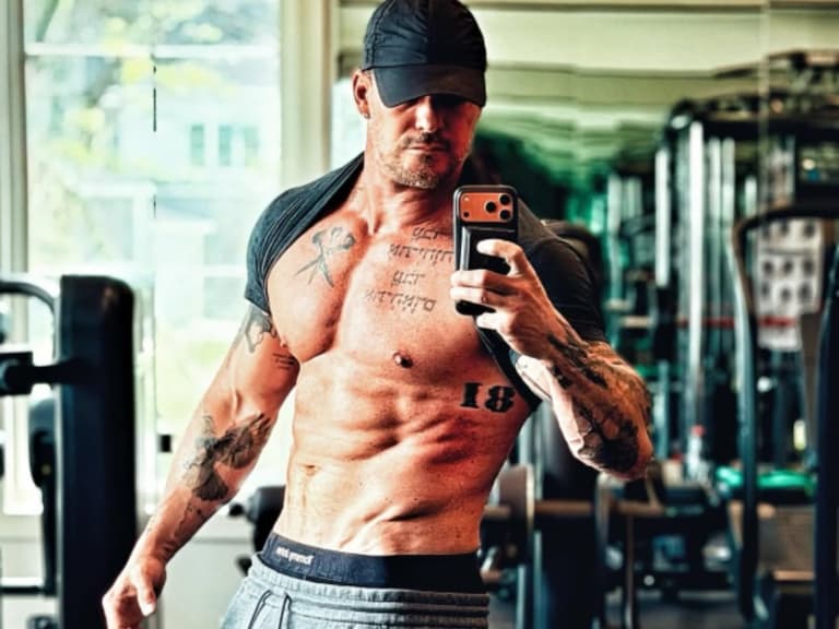 Alan ritchson diet and workout plan 2