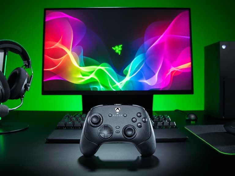 Razer wolverine v4 pro 1
