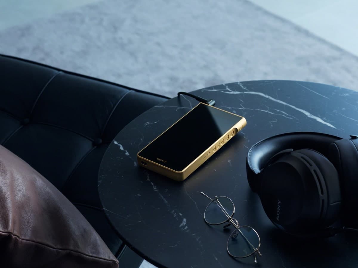 Sony gold plated nw wm1zm3 walkman 2